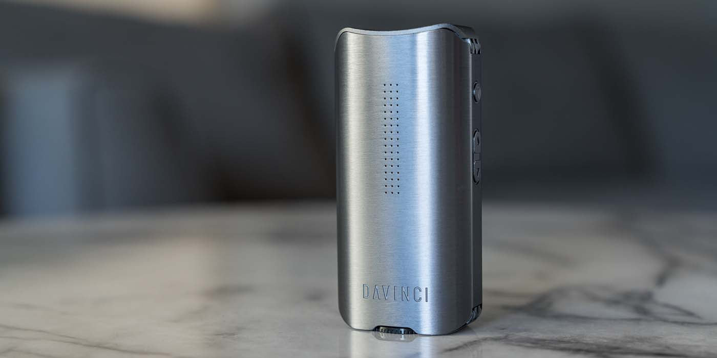 DaVinci IQ2 Vaporizer Review: Is It Worth It? - Planet of the Vapes